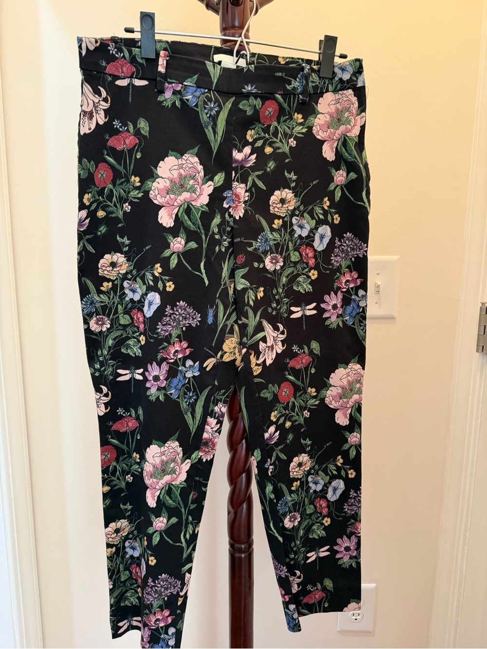 H&M Black Floral Print Slim Crop Pants - Picture 1 of 2